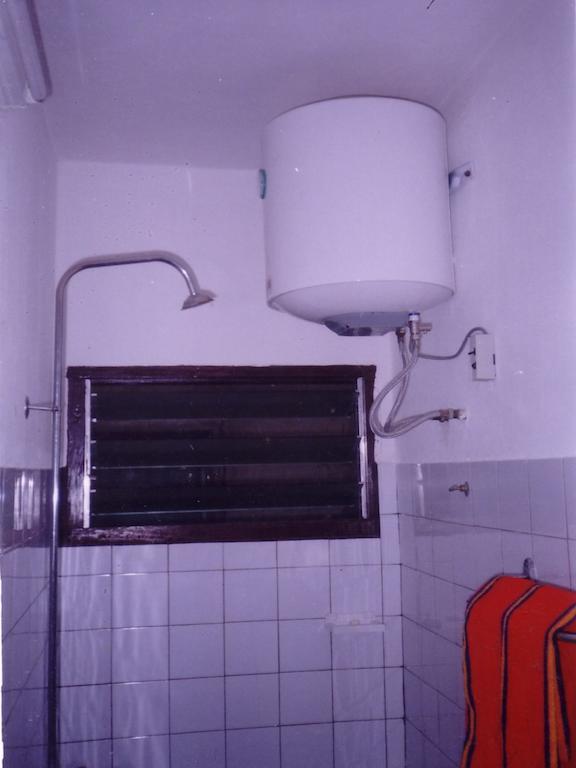 Hotel Marie Antoinette Lomé Kamer foto