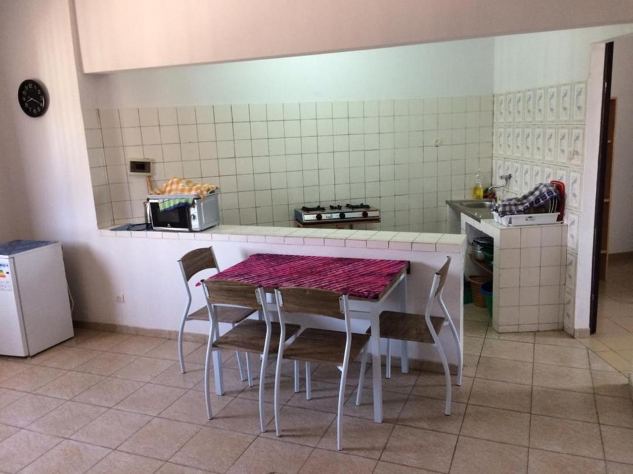 Hotel Marie Antoinette Lomé Buitenkant foto